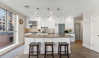 101 Broad St 8C, Boston, MA 02110