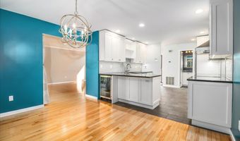 22 Ledgewood Dr 22, Brookfield, CT 06804