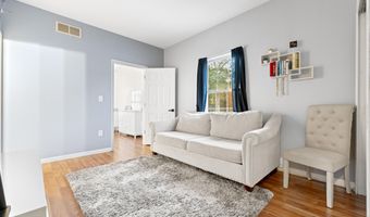 14 Brittany Dr, Bayville, NJ 08721