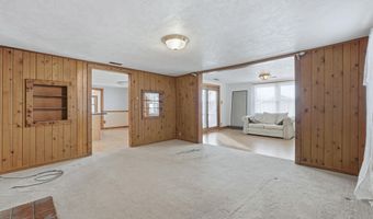 735 Lane 274 Crooked Lk, Angola, IN 46703