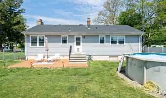 837 Cable Ave, Beachwood, NJ 08722
