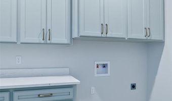 192 St Andrews Ln, Benton, LA 71006