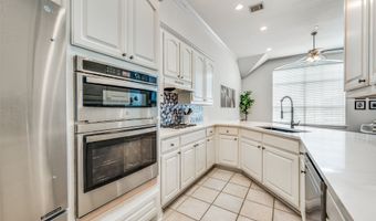 4119 Juliard Dr, Addison, TX 75001