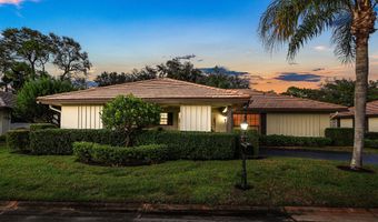 481 Forestview Dr, Atlantis, FL 33462