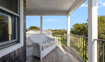 9 White Ter, Middletown, RI 02842