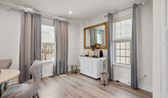 323 SOUTHWIND Dr, Accokeek, MD 20607