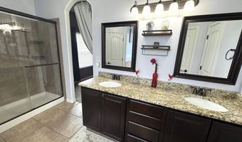 4006 S Pat Garrett Rd, Carlsbad, NM 88220