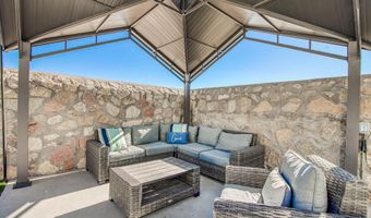 2820 Maria Casas St, El Paso, TX 79938