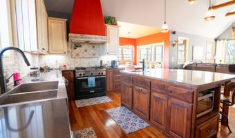 43353 258th St, Bridgewater, SD 57319