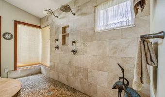 59-502 Kamehameha Hwy B, Haleiwa, HI 96712