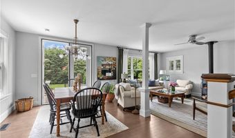 43 Sherman St, Newport, RI 02840