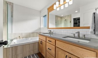 4736 S Thunder Dr, Ammon, ID 83406