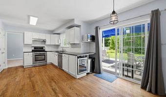 2- B Topstone Dr, Bethel, CT 06801