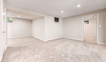 20924 FOWLERS MILL Cir, Ashburn, VA 20147