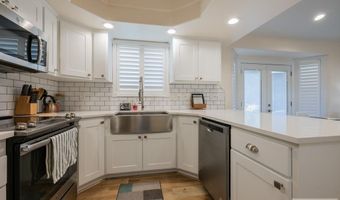 995 Edinburg Cir, Ammon, ID 83406