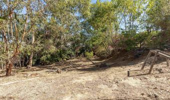 8530 Rockledge Rd, La Mesa, CA 91941