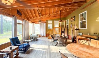 353 Alapaha River Dr, Alapaha, GA 31622