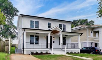 6410 WINNEPEG Rd, Bethesda, MD 20817