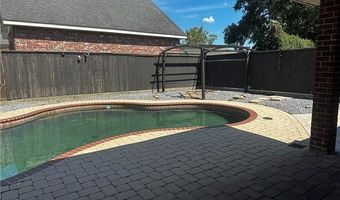 733 CAZALARD St, Belle Chasse, LA 70037