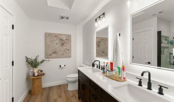 496 W PAR St 4, Orlando, FL 32804