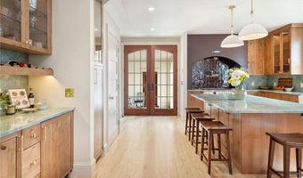 49 Third St, Newport, RI 02840