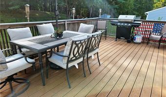 19 Black Walnut Dr, Coventry, RI 02816