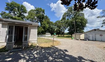 501 E Preston St, Benoit, MS 38725