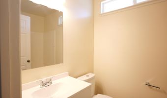 194 6th St, Fernley, NV 89408
