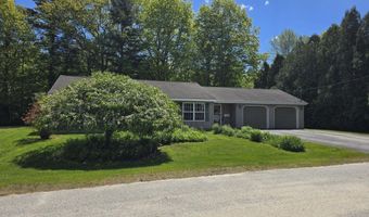 83 Clover Ln, Auburn, ME 04210