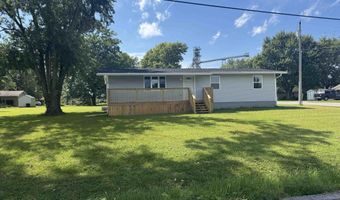 633 N E St, Albia, IA 52531