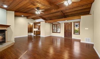 36 Kensington Dr, Bella Vista, AR 72715