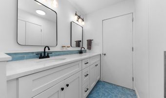 3446 Charing Cross Rd, Ann Arbor, MI 48108