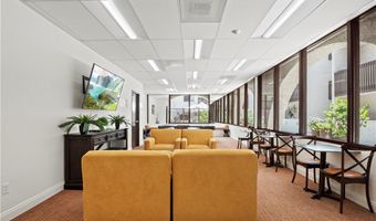 5334 Lindley Ave 319, Encino, CA 91316