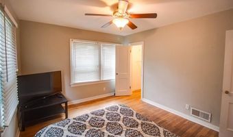 943 McKinley Blvd, Alton, IL 62002