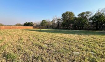166 Big Oak Dr, Adkins, TX 78101