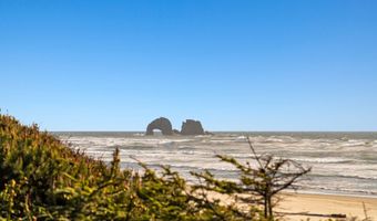 259 S PACIFIC St, Rockaway Beach, OR 97136