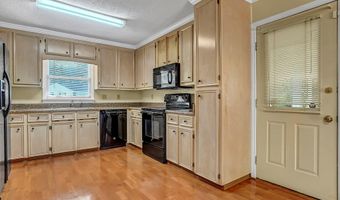2205 Vineyard Ct, Albany, GA 31721