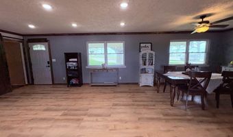621 Hwy 62 W, Ash Flat, AR 72513