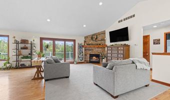 9760 Jade Dr, Allendale, MI 49401