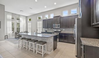 7114 BOWSPIRIT Pl, Apollo Beach, FL 33572