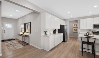 348 W Point Cir, Algonquin, IL 60102