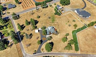 8325 Redwood Dr SE, Aumsville, OR 97325