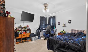 28 Cedar St, Bayville, NJ 08721