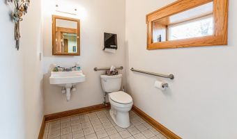 111 2nd St SE, Altoona, IA 50009