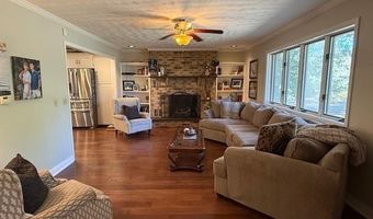 50 Whippoorwill Ln, Batesville, AR 72501