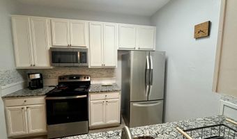 586 BRANTLEY TERRACE Way 201, Altamonte Springs, FL 32714