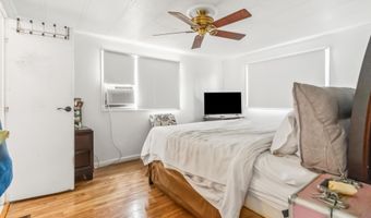 901 Laurel Cir, Barefoot Bay, FL 32976