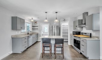 111 Stevenson Dr, Belton, SC 29627