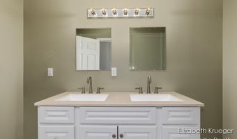 8586 66th St SE, Alto, MI 49302