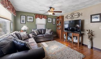 18 Lyman Ave, Johnston, RI 02919